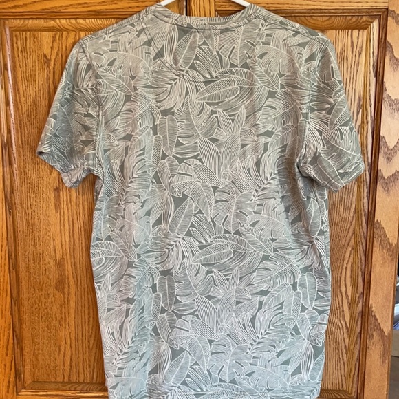 Abercrombie & Fitch super soft top size M🥰🥰 - Picture 3 of 3